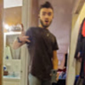 Meet your Posher, Daniel